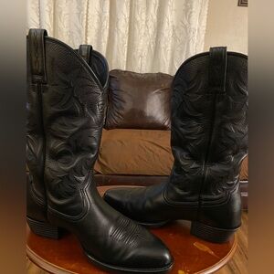 Ariat Black Embossed Leather Western Boots